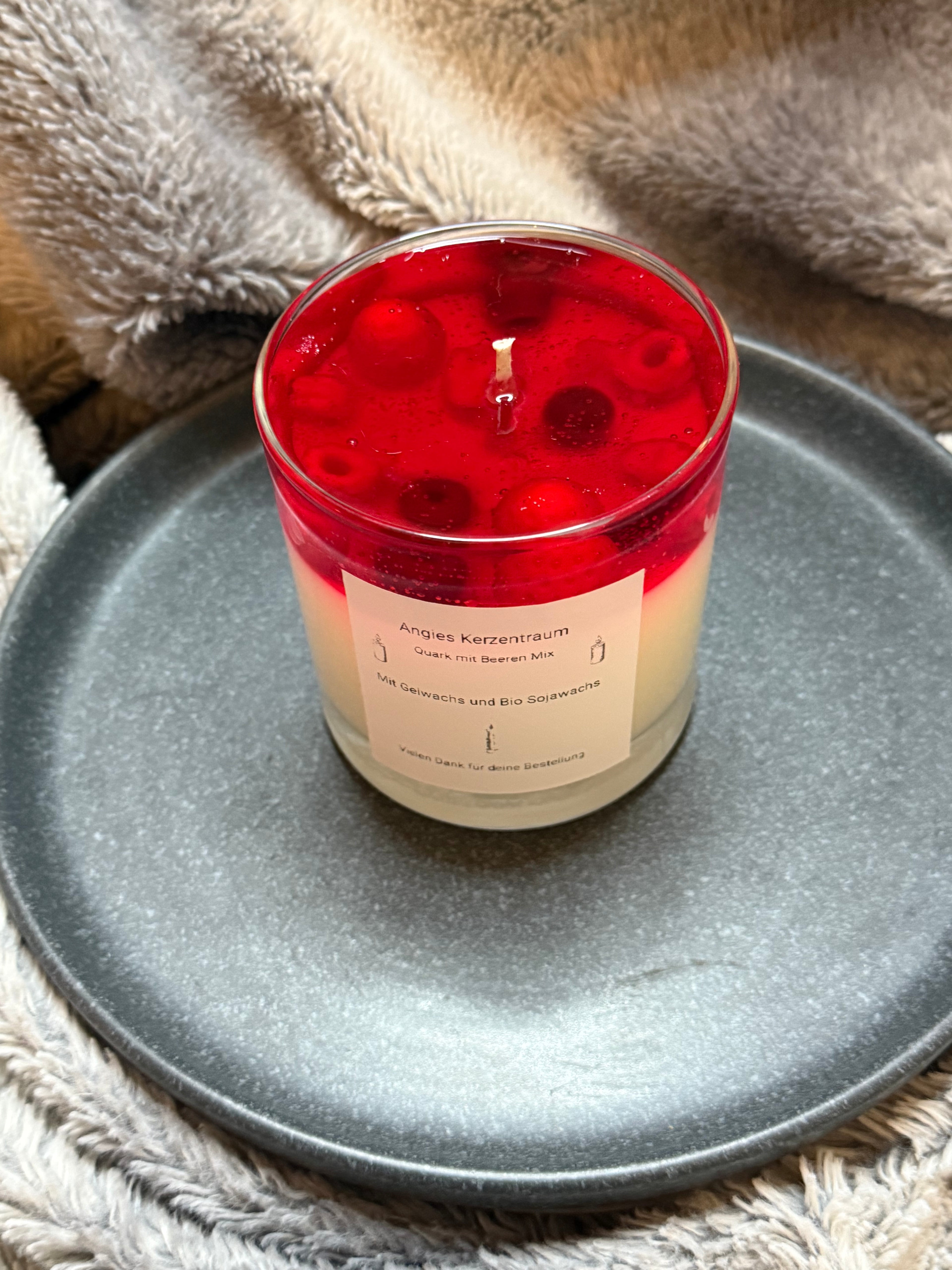 Quark mit Beeren Mix