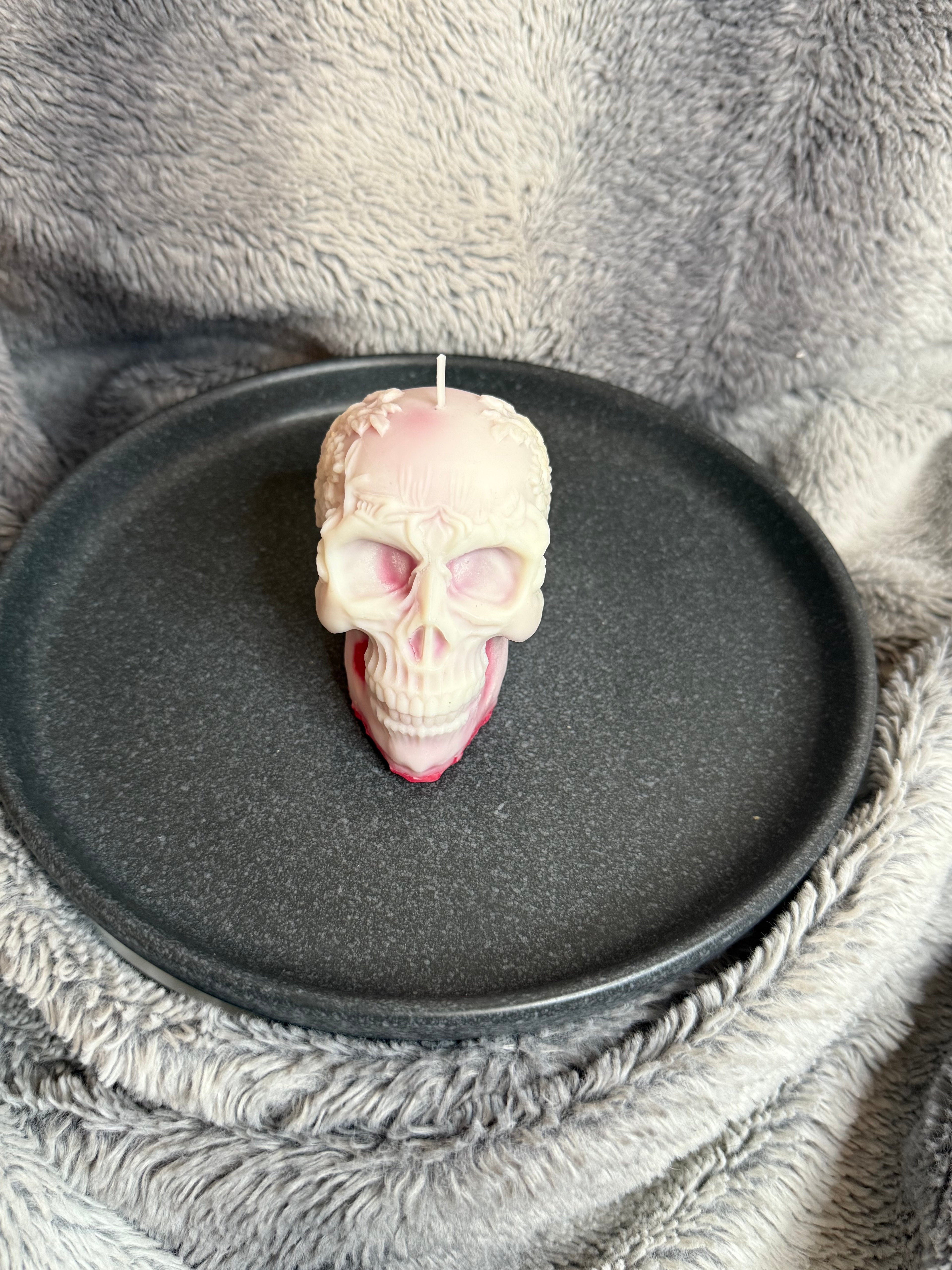 Totenkopf zweifarbig